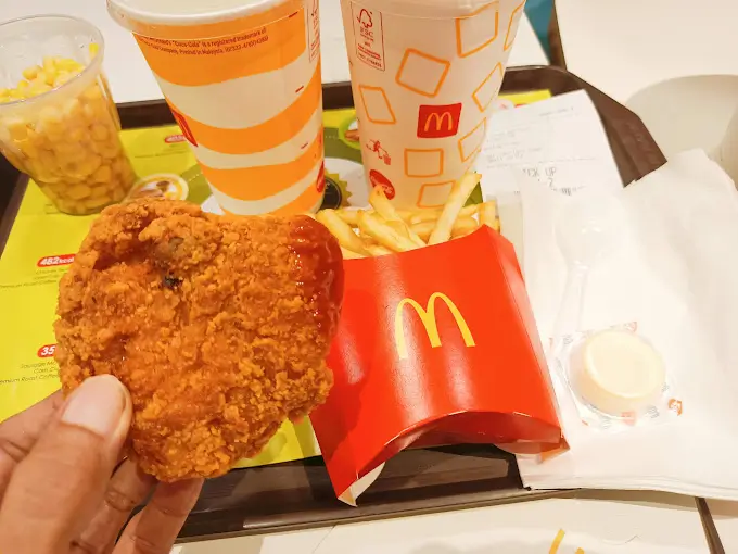 McDonald's Menu Prices Singapore 2025 2 68 Orchard Road, #B1-23/24, Plaza Singapura